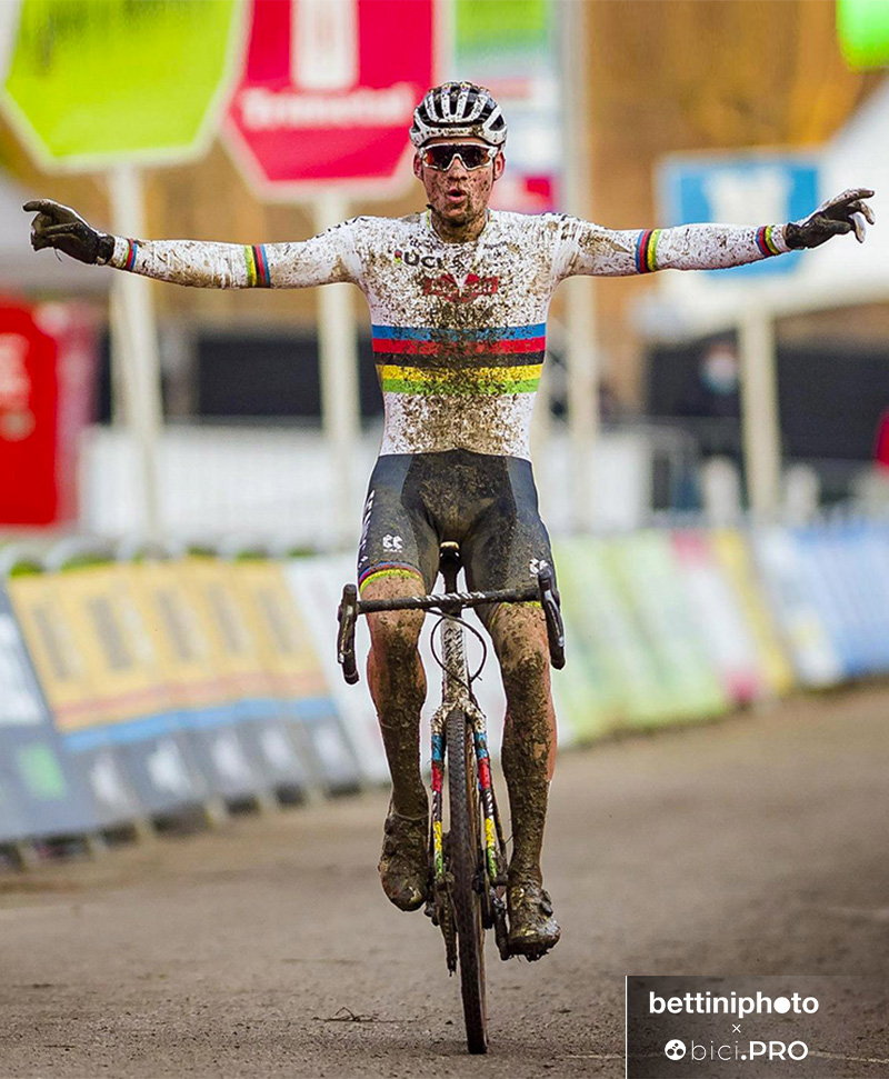 Mathieu Van der Poel, Grote Prijs Sven Nijs 2021 - Cyclocross X2O Badkamers