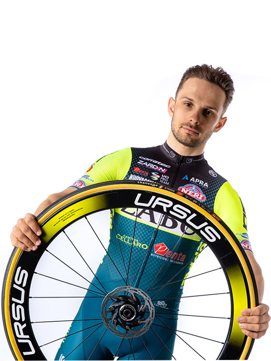 Jakub Mareczko con ruota Ursus e tubolare Challenge