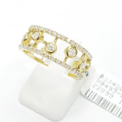 18K Diamond Ring