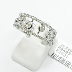 18K Diamond Ring