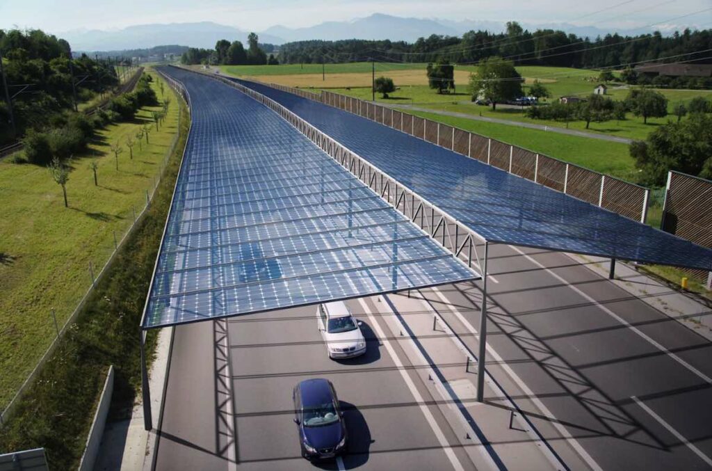 carreteras con paneles solares