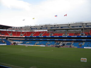 El estadio de fútbol Ullevaal, ubicado en Oslo, la capital de Noruega. Foto: Wikipedia.
