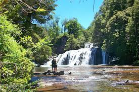 Cachoeira no Pichi Traful. Foto: Villa La Angostura.