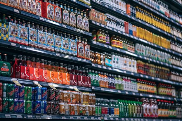 Cómo es la nueva normativa de etiquetado de envases para reciclar de España.