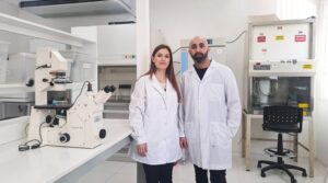 Carola Sabini and Elio Soria, CONICET researchers and coauthors of the work. Photo: CONICET Córdoba Communication.