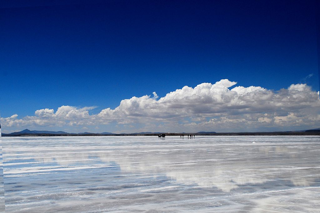 El salar de Uyuni alberga la mayor cantidad de litio del planeta. Foto: Wikipedia.