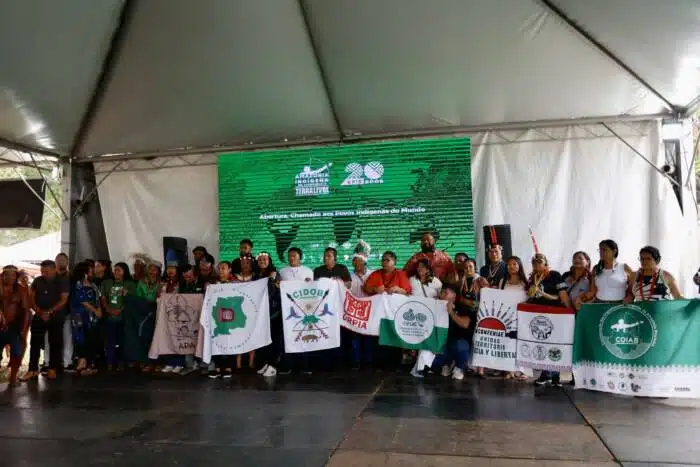 Representantes de pueblos indígenas de Oceanía llegaron a Brasil esta semana. (Foto: 350.org).