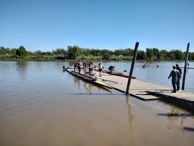 Tigre busca que se vuelvan a instalar las barreras en el Río Reconquista, donde se encuentra la Pista Nacional de Remo. Foto: Google Maps.