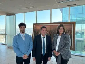 Minister Delfor Sergnese with representatives of the National Commission on Space Activities. Photo: San Luis News Agency.