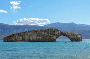 Lake Posadas, Santa Cruz. Photo: Tiempo Sur.