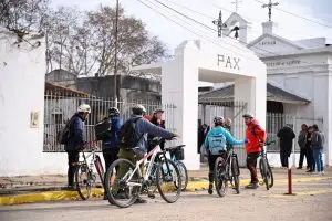 En bicicleta