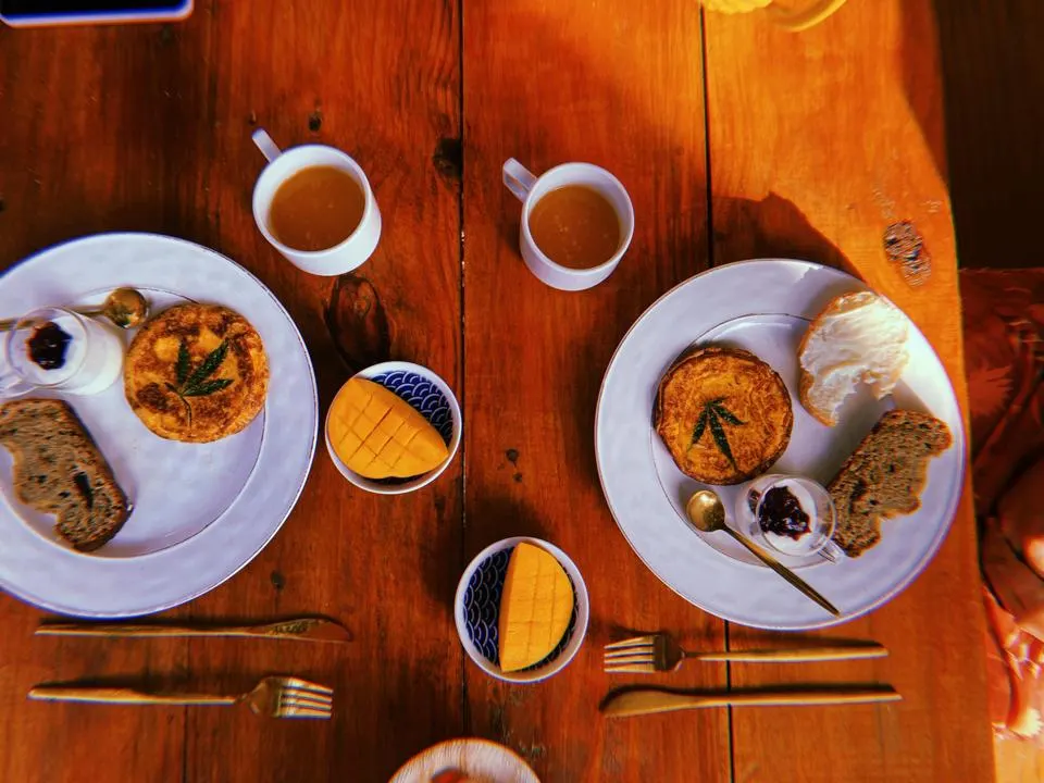 Breakfast with hemp infusion derived from cannabis. Photo: Forbes.