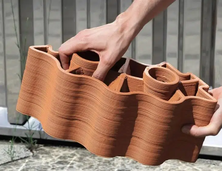 O inovador tijolo criado por estudantes espanhóis. (Foto: El Español- James Dyson Award).