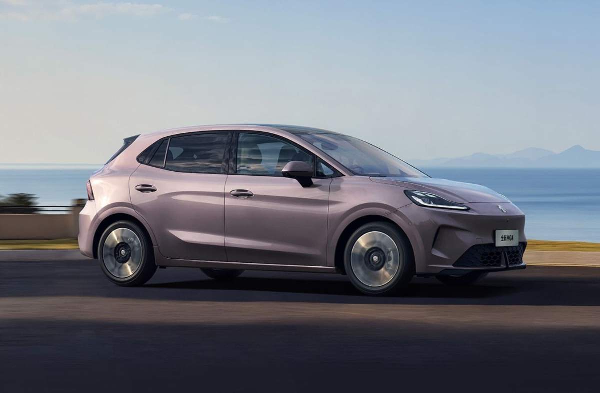 China lidera indústria automotiva com primeiro carro elétrico com bateria semissólida produzido em massa