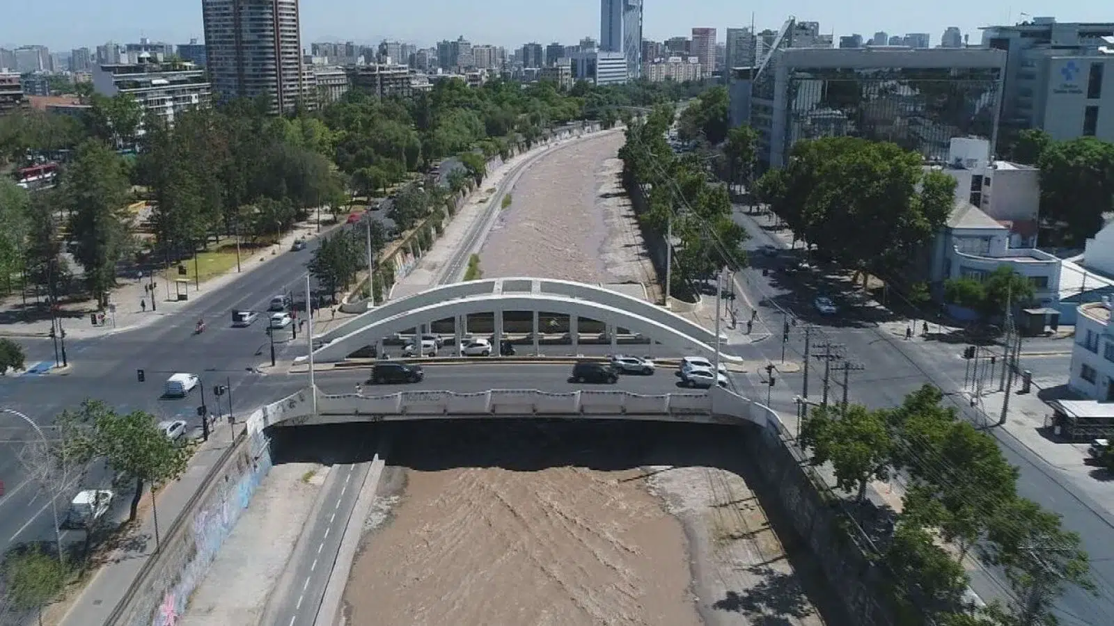 Chile: the Mapocho River was declared an urban wetland, 647 hectares protected in 13 communes of the Metropolitan Region