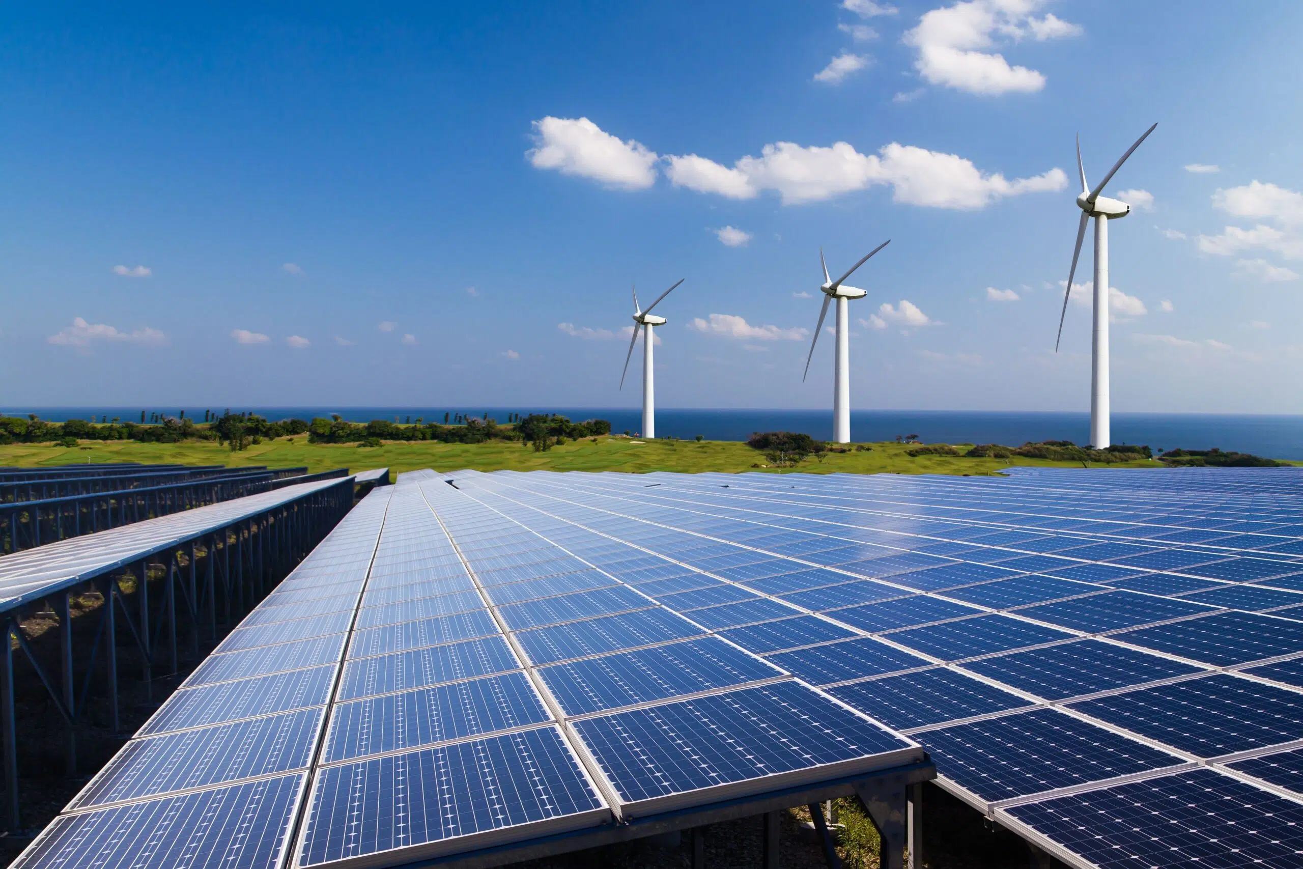 Solar and wind energy surpass fossil fuels for the first time in the European Union: a milestone in the energy transition