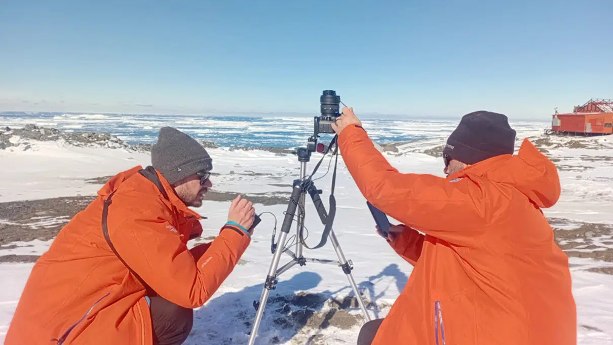 Extreme light and sustainable habitat: CONICET’s mission to decipher solar radiation in Antarctica