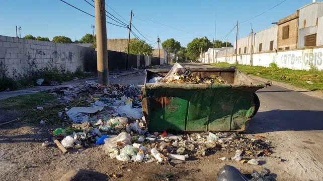 In Santa Fe wird eine Webseite erstellt, um die Bewohner von Rosario zu melden, die Müll an unerlaubten Orten abladen. Foto: La Capital.