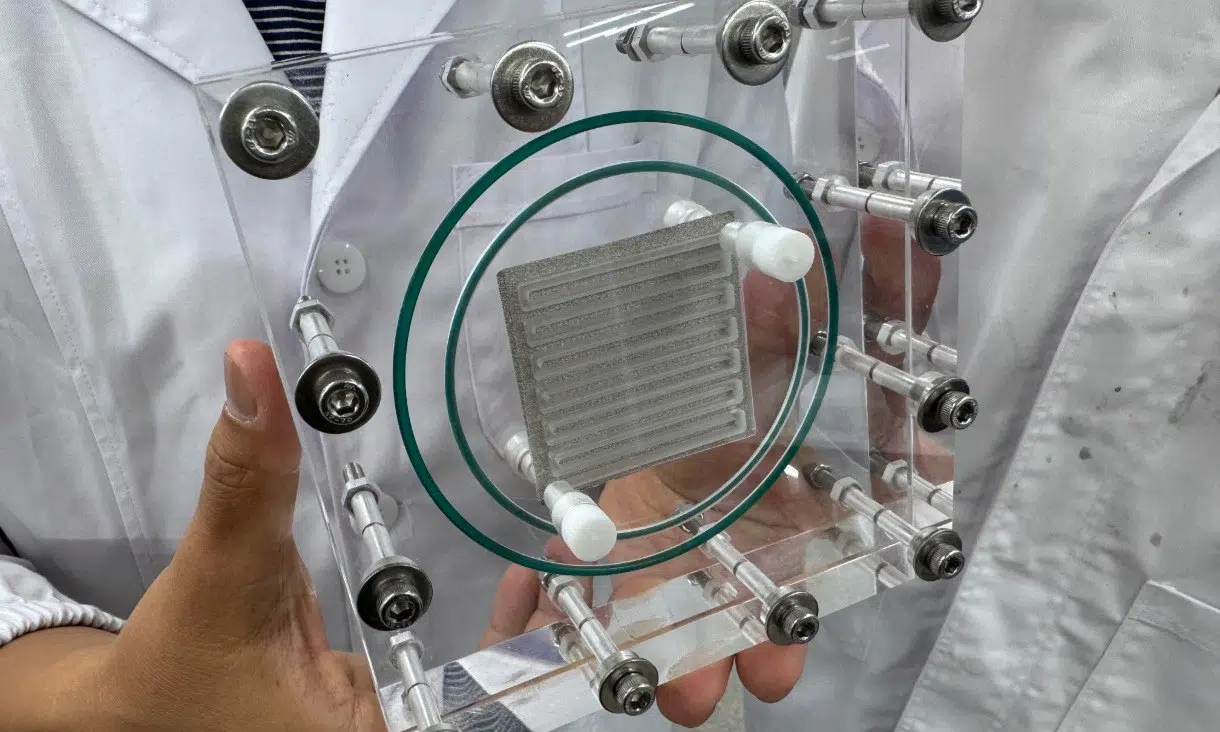 Australia introduces a system that converts CO₂ into aviation fuel: a strategic step towards energy transition