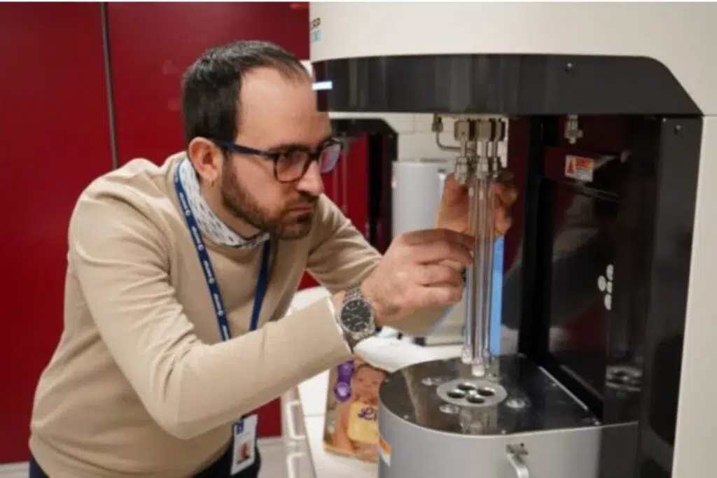 Manufacturing Water, a Solution to Tackle the Water Crisis: Technological Innovation Inspired by Nature