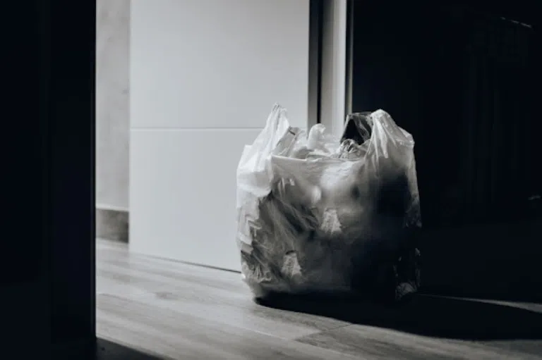 La basura se separa en casa, y se mezcla en el último tramo del recorrido