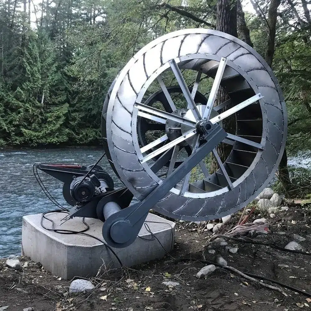 Canada: a domestic water wheel transforms river energy into clean electricity in British Columbia