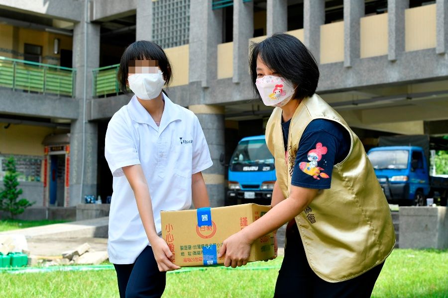 助學應援.食足茁壯~高雄甲仙國中、那瑪夏國中、民生國小物資捐贈活動