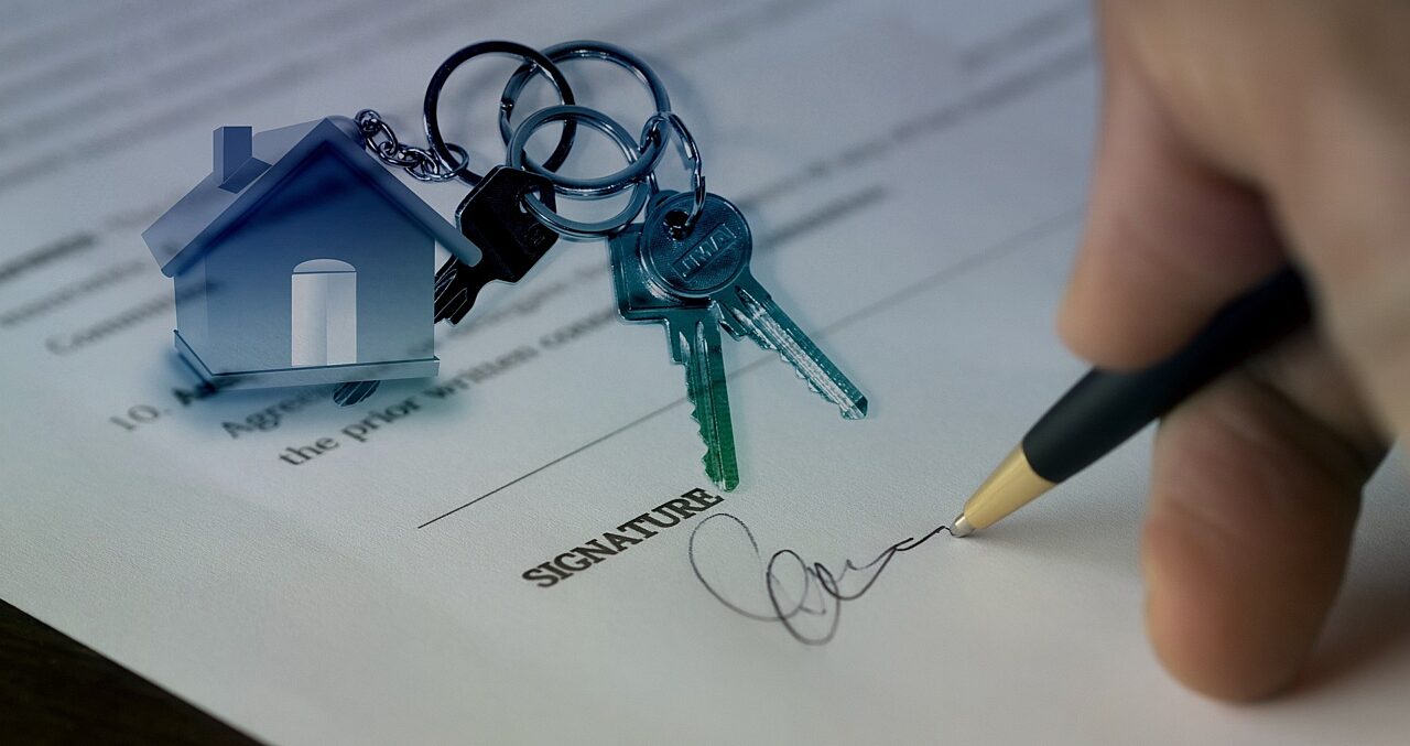 Wir bieten Ihnen eine Übersicht, über große und bekannte Immobilienunternehmen Unterzeichnung eines Immobilienvertrages