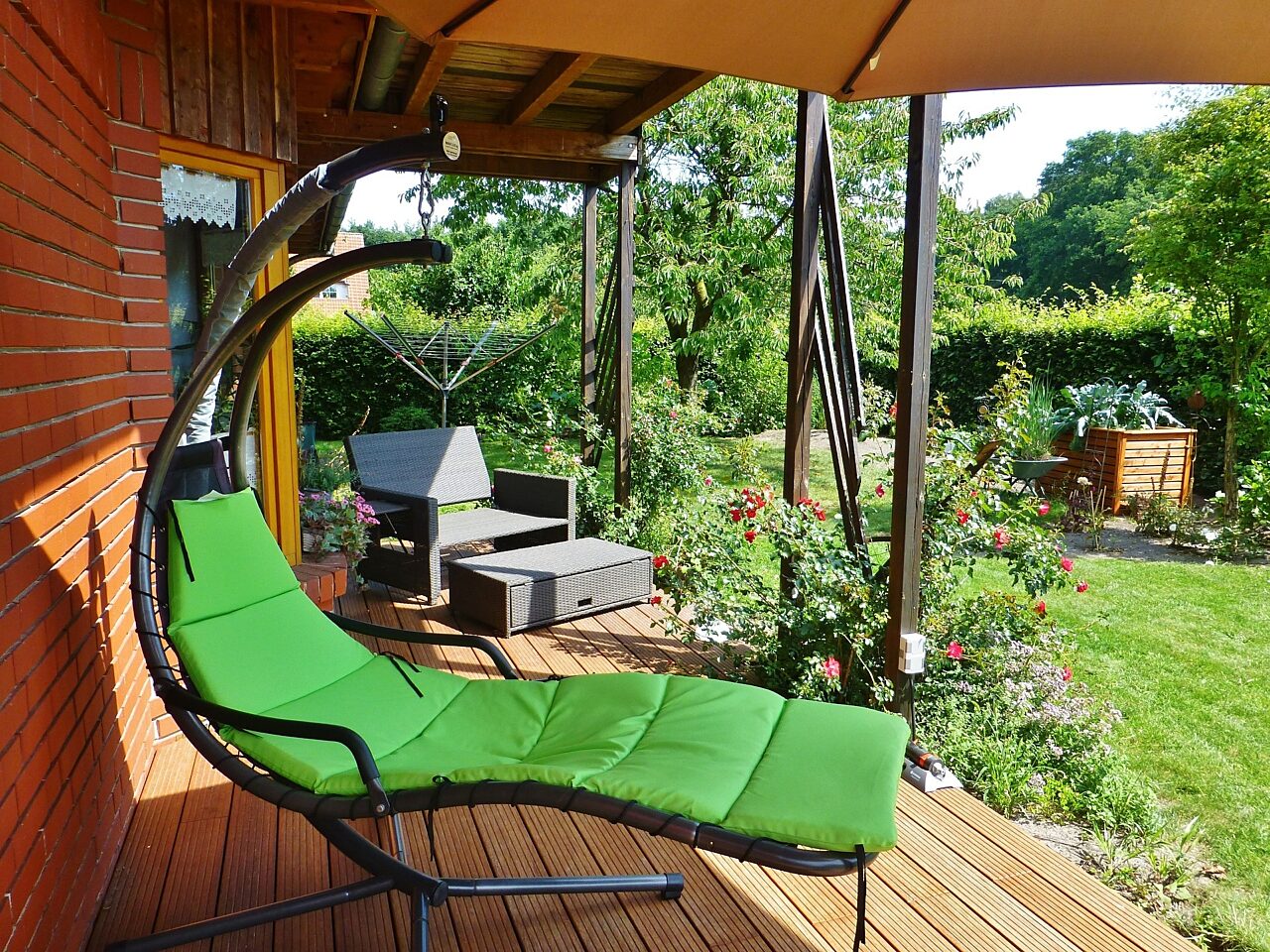 Sie können Ihre Terrasse ganz nach eigenen Vorlieben gestalten Eine dekorierte Terrasse