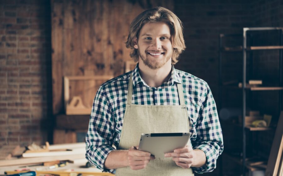 Das Handwerk hat gerade bei jungen Menschen nicht das beste Image Bild: Ausbildung zum Tischler