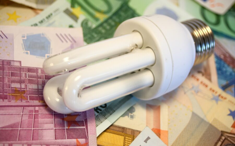 Mit einer kurzfristigen Entschärfung der Situation ist aktuell nicht zu rechnen, langfristig ist der Ausbau der erneuerbaren Energien daher umso wichtiger Bild: Energiekrise 2021