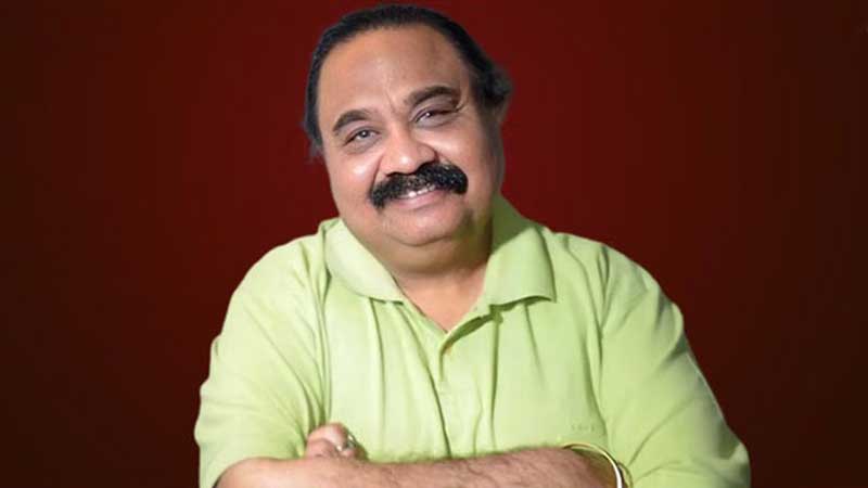 Dr Sandeep Goyal...