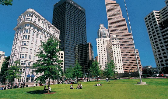 Woodruff Park in Atlanta, Georgia, during summer