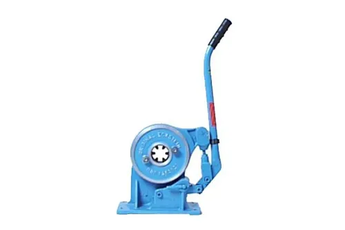 fbaf4dd1 ec ups 3 01