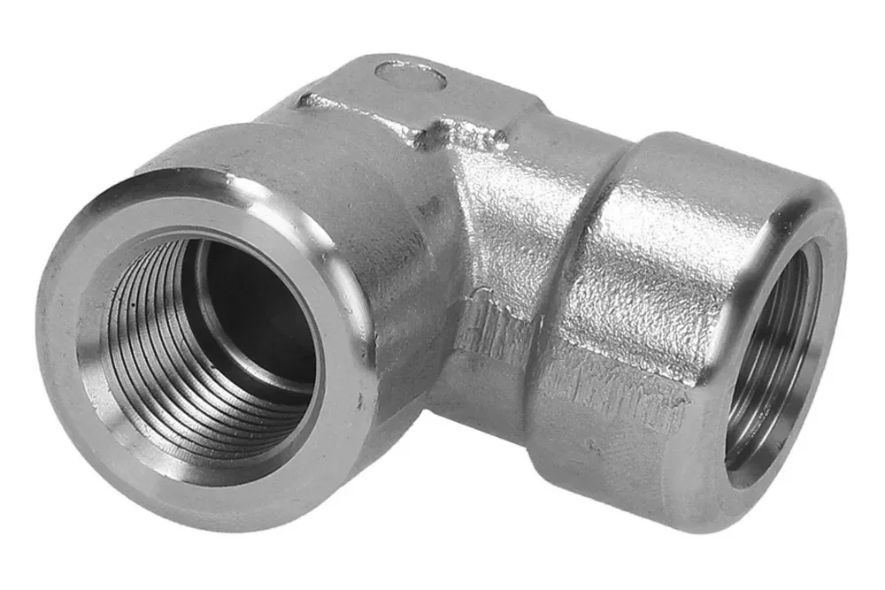 Adapteris 90° su vidiniu BSP sriegiu, nerūdijantis plienas, tipas A115A