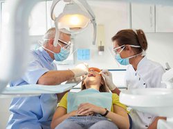 HMU Health and Medical University Erfurt - Zahnmedizin