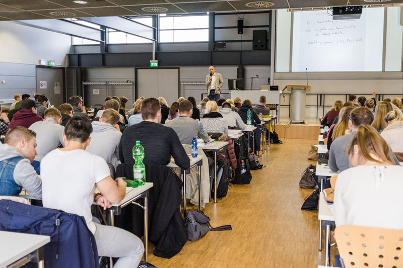 Viele Vorlesungen finden im Audimax statt.