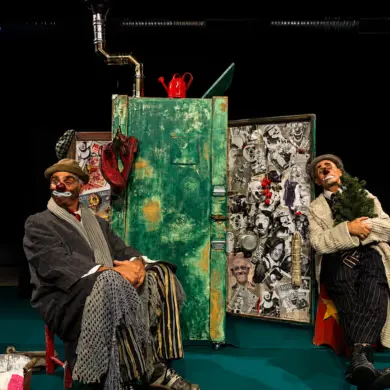 Un Villaggio Per Santa E Clowns