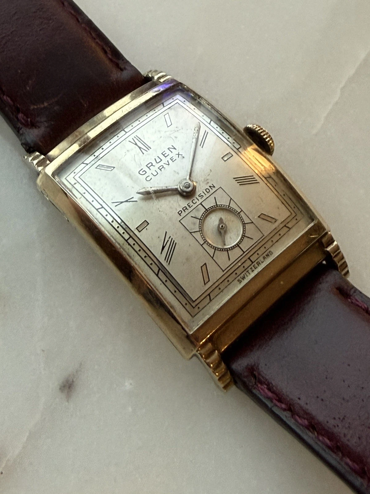 Gruen Curvex Precision