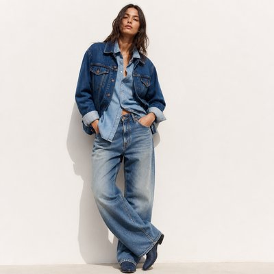 Denim-on-Denim Fashion Style icon example