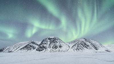 Photo-Conceptual Art Style banner example