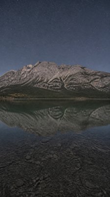 Photo-Conceptual Art Style phone wallpaper example