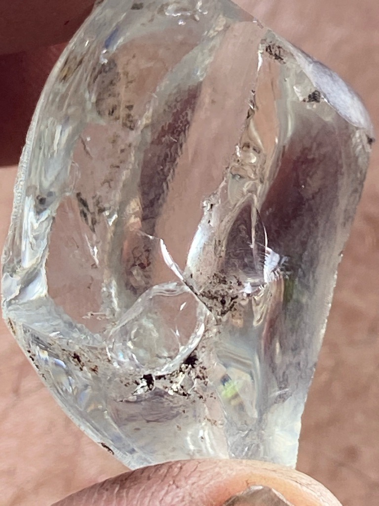 Natural rough diamond - Rough uncut octahedral/irregular crystal
