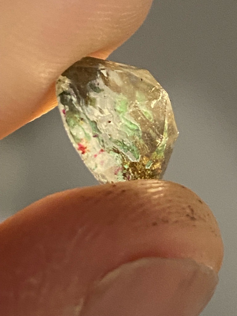 Natural Rough Diamond - Octahedron (Rough/Uncut)