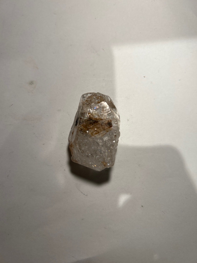 Natural rough diamond crystal - Rough crystal / Irregular octahedral or elongated form