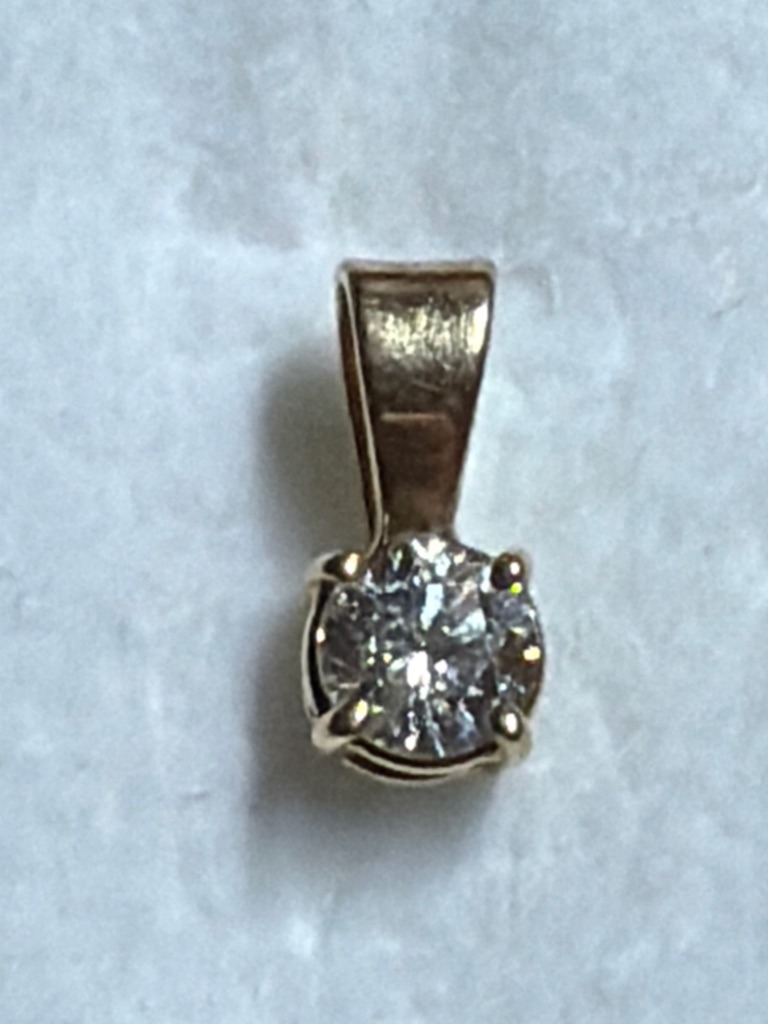 Natural Diamond - Round Brilliant