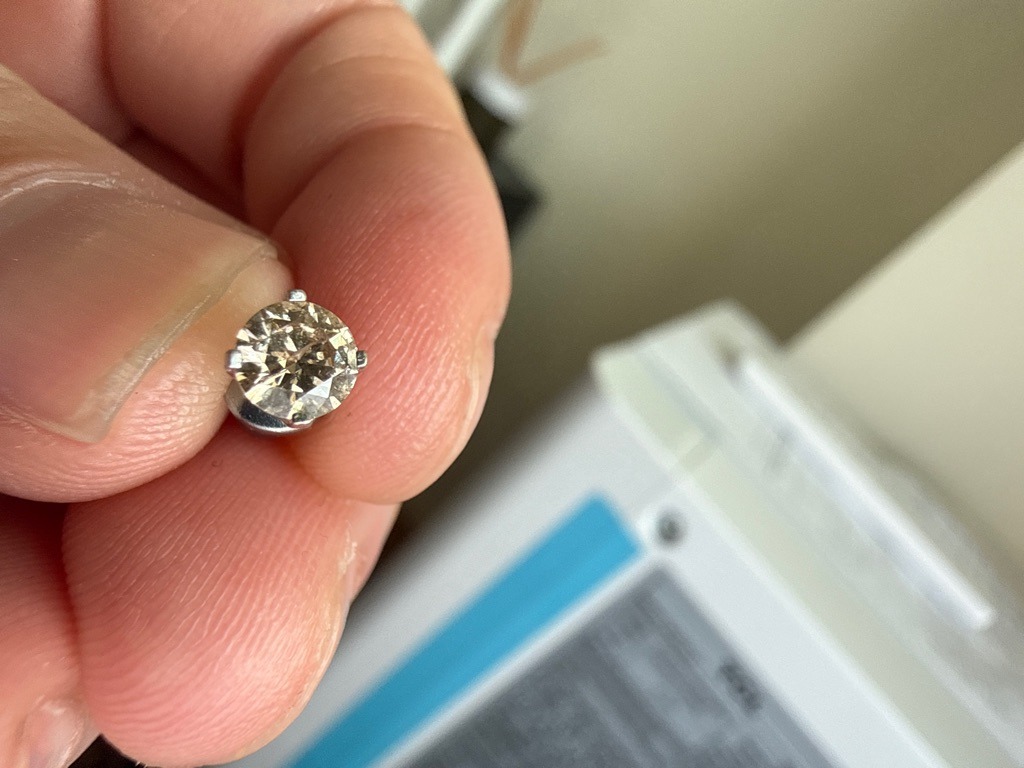 Natural Diamond - Round Brilliant