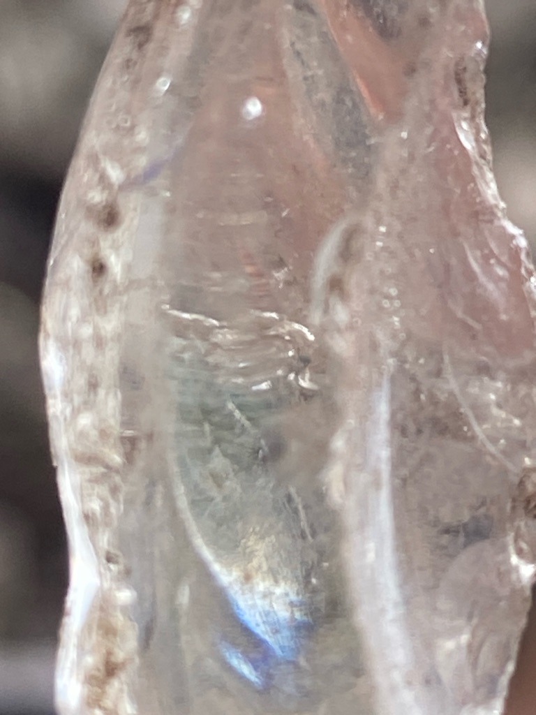 Natural rough diamond specimen - Uncut natural crystal / Irregular rough form