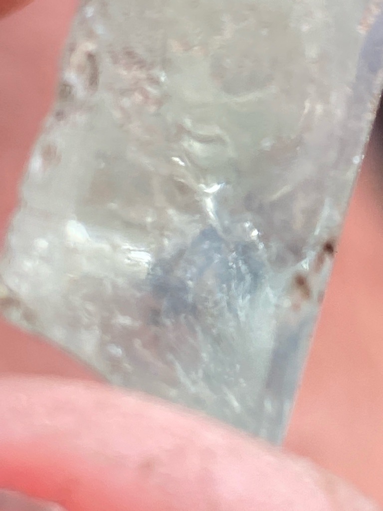 Natural rough diamond - Rough crystal / Irregular octahedral fragment