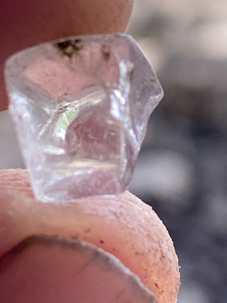Natural rough diamond crystal - Rough crystal / Uncut octahedron-derived form